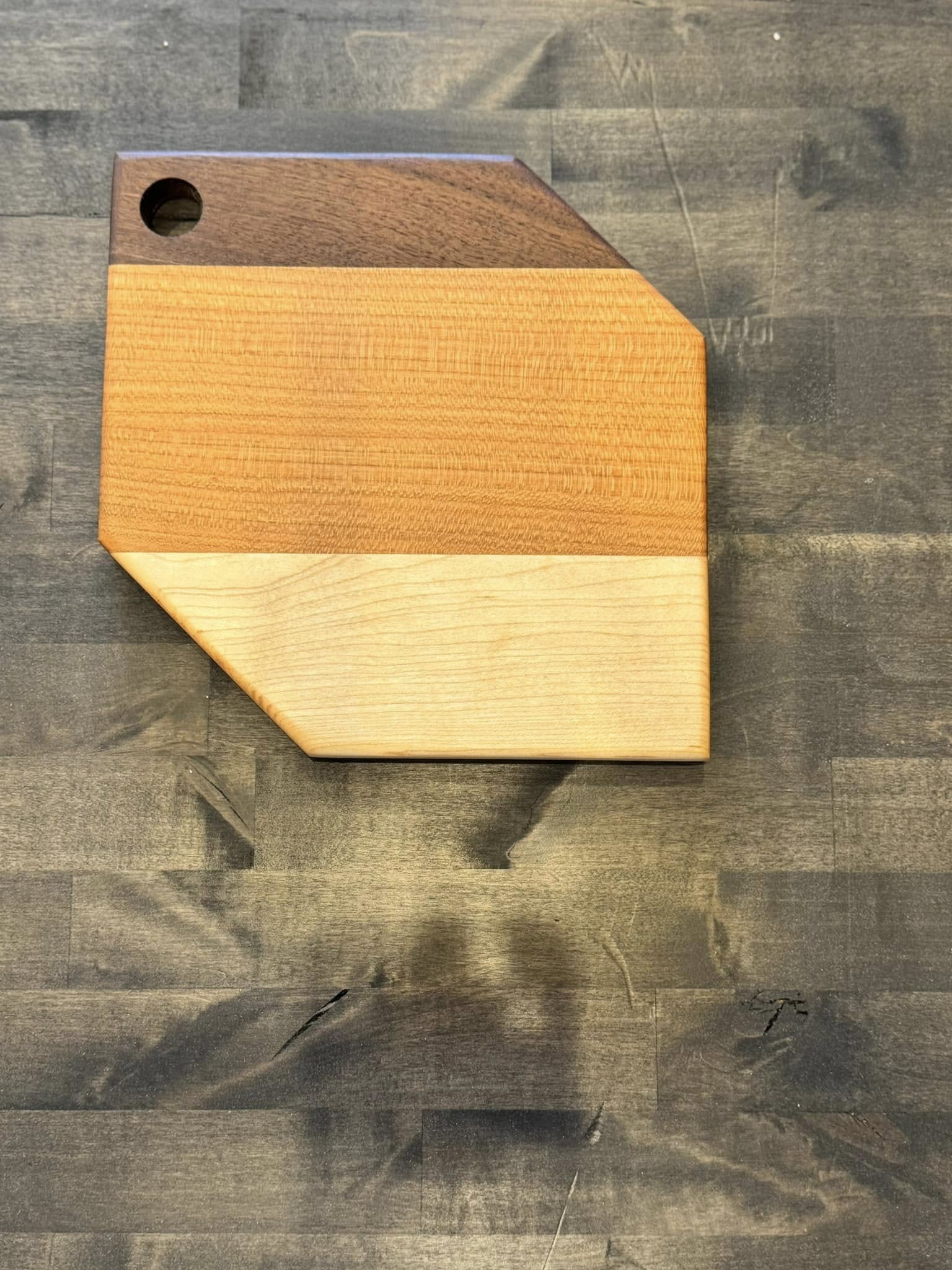 With the Gritz Mini-Diamond Cutting Board