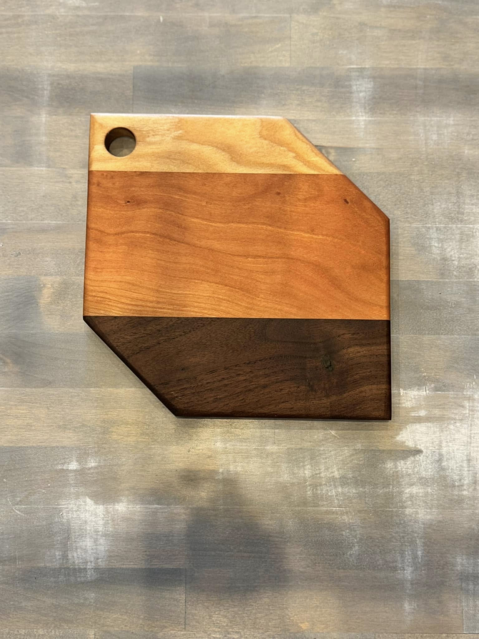 With the Gritz Mini-Diamond Cutting Board