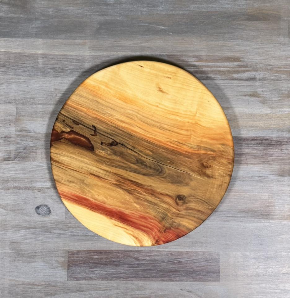 With the Gritz Custom Round Epoxy Tray | Flamed Elderberry | Mars Red