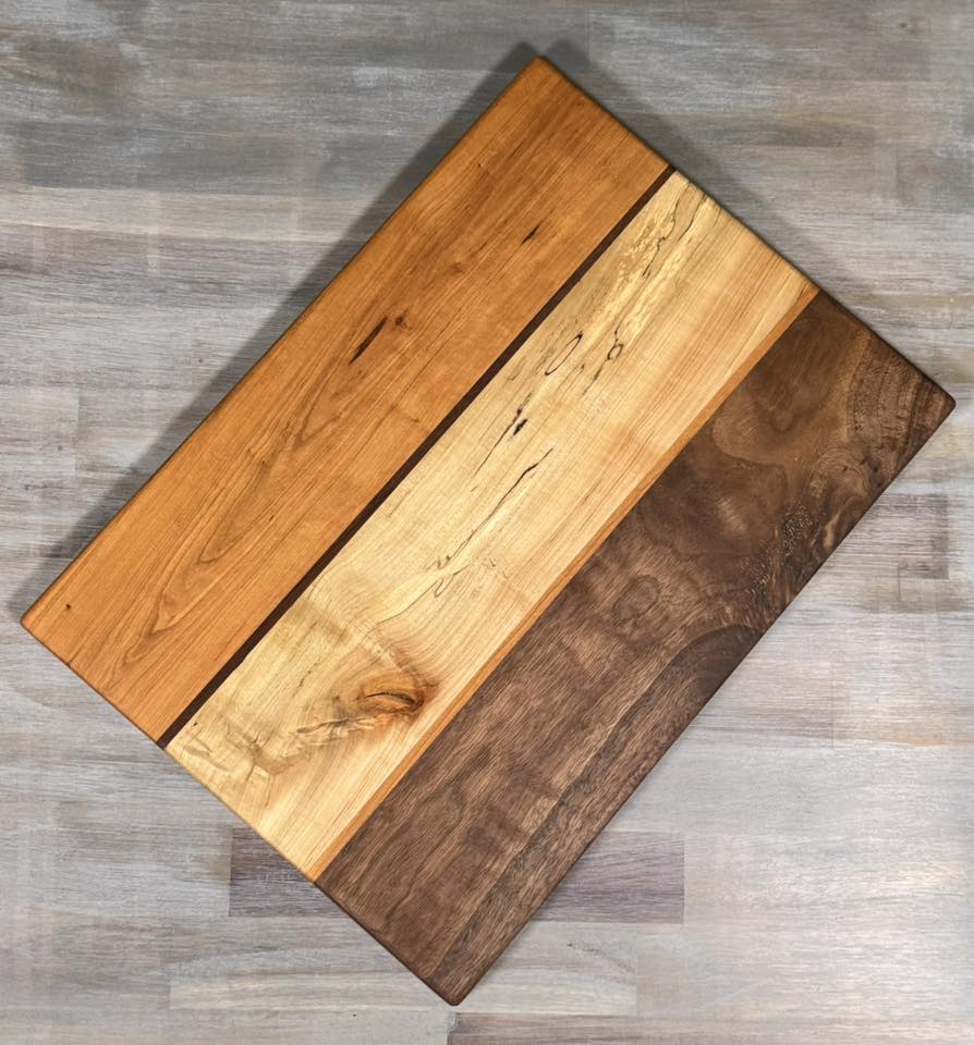 With the Gritz Classic Rectangle Cutting Board | 17x11