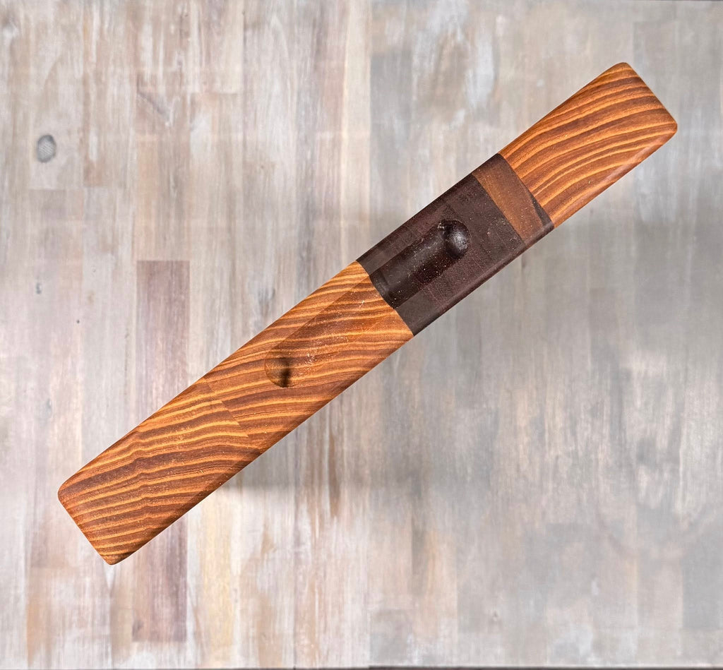 With the Gritz Gilling Board | Handles | Juice Groove | 19 x 13 x 2|