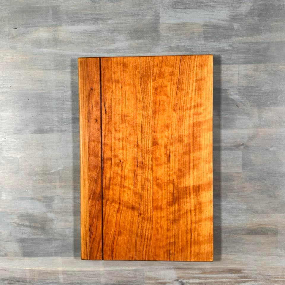 With the Gritz Custom Book Cutting boards | Single | Cherry