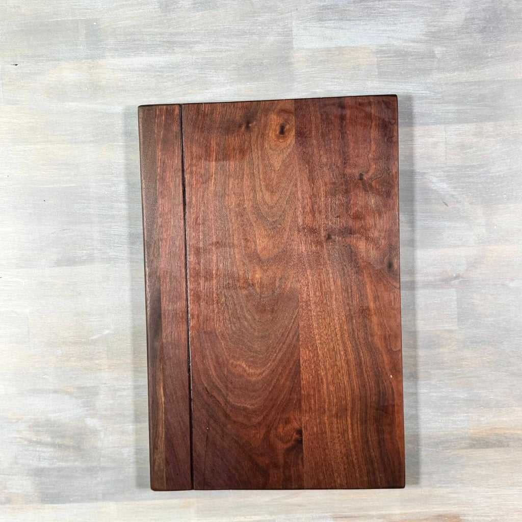 With the Gritz Custom Book Cutting boards | Single | Walnut
