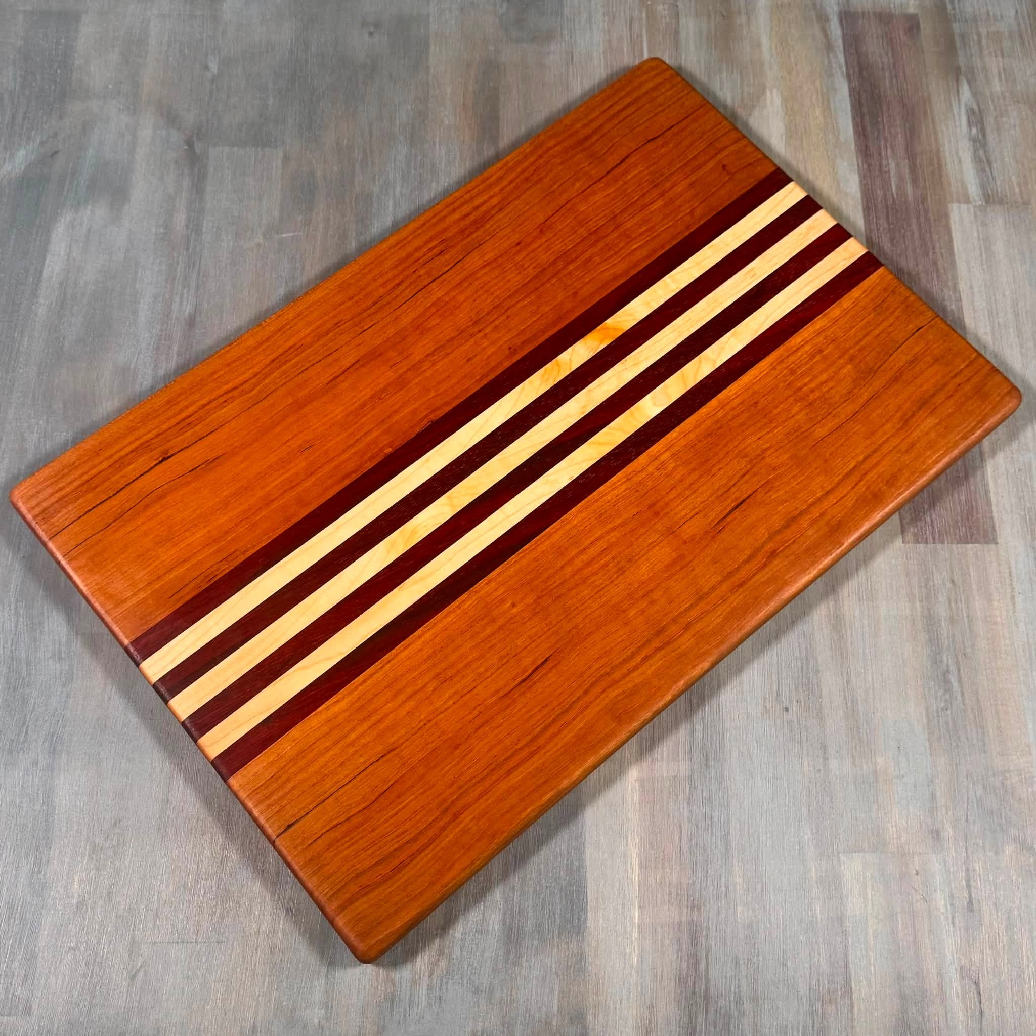 With the Gritz Classic Rectangle Cutting Board | 17x11