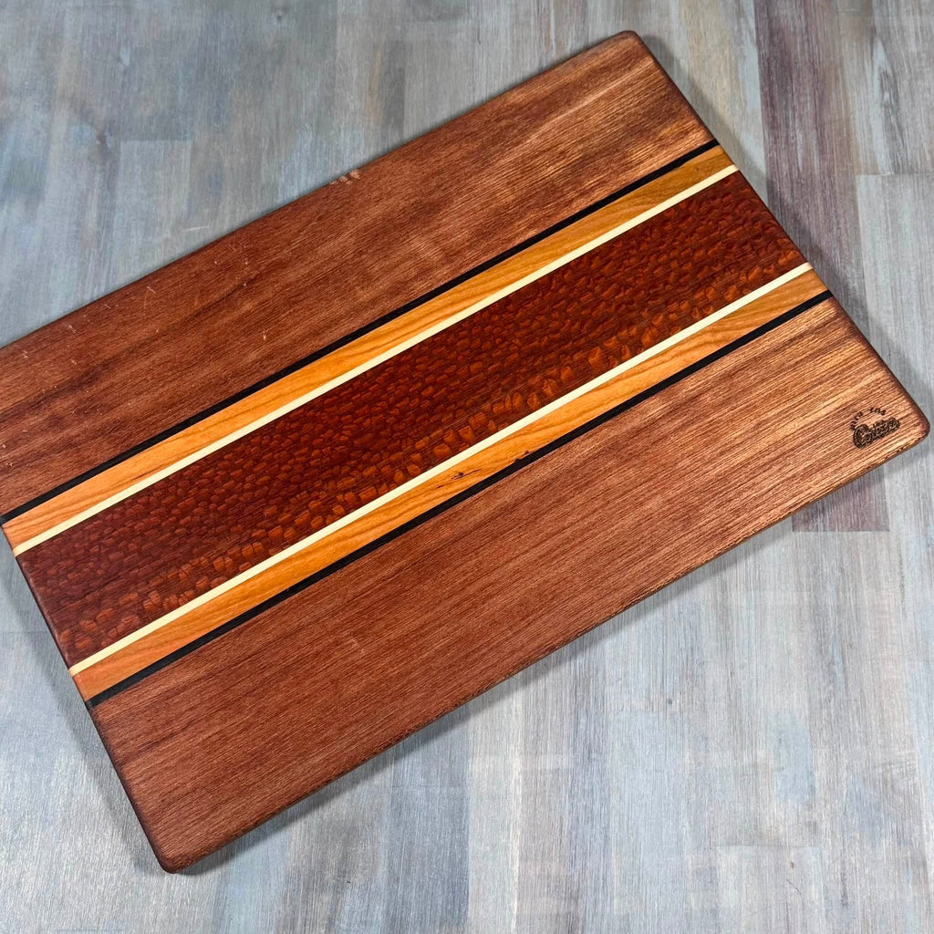 With the Gritz Classic Rectangle Cutting Board | 17x11