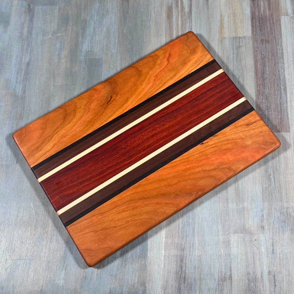 With the Gritz Classic Rectangle Cutting Board | 13x9